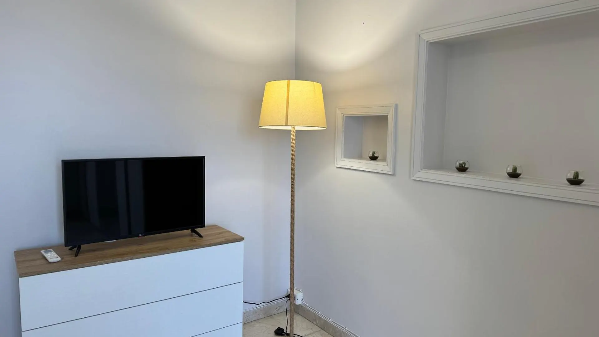 Nicola House Apartment Catania 0*,