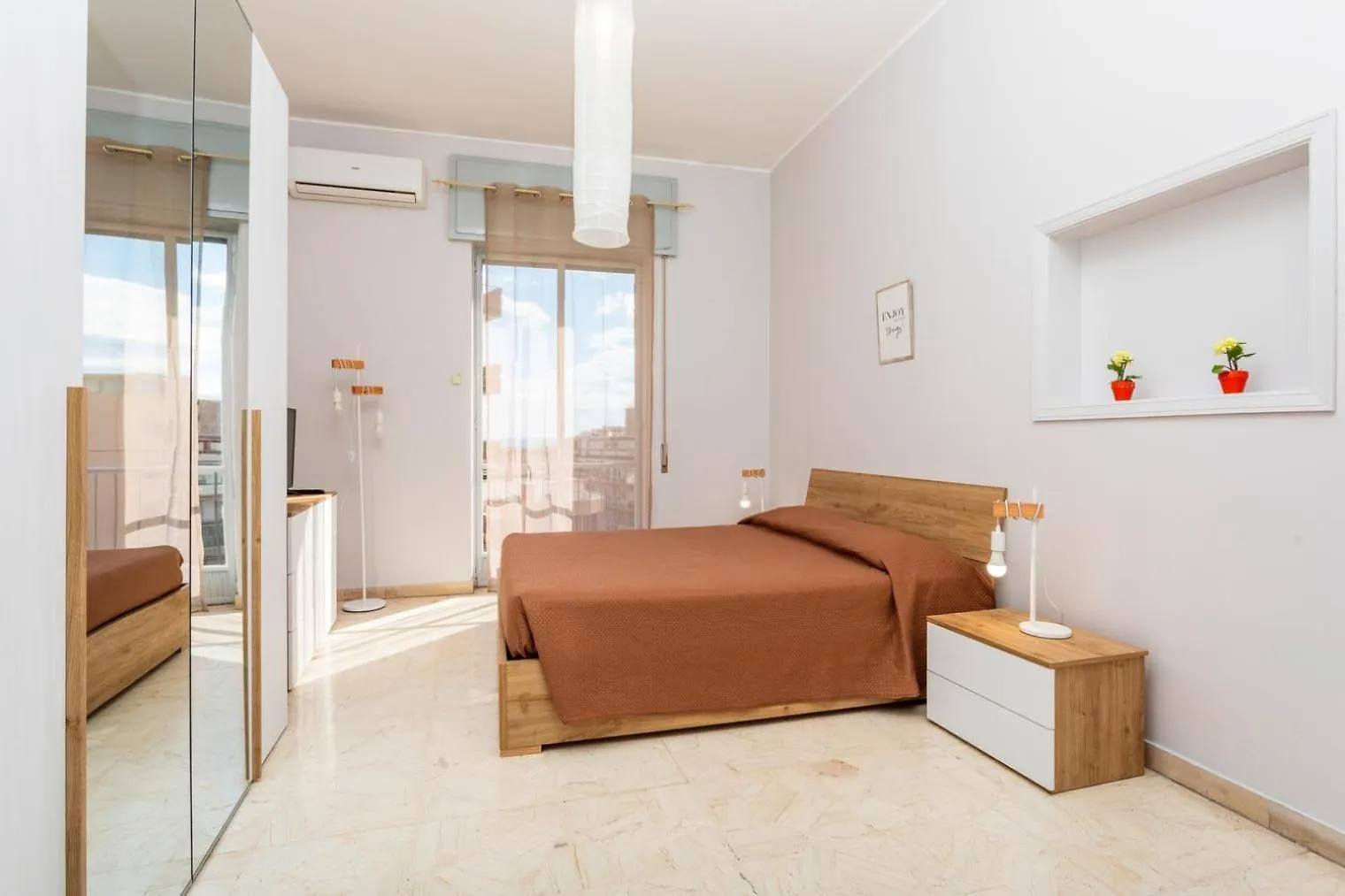 Nicola House Apartment Catania